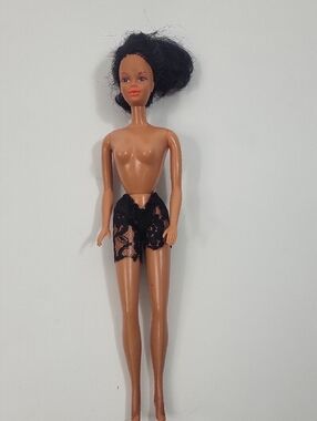 Vintage 1971 Black Barbie Doll Collectible